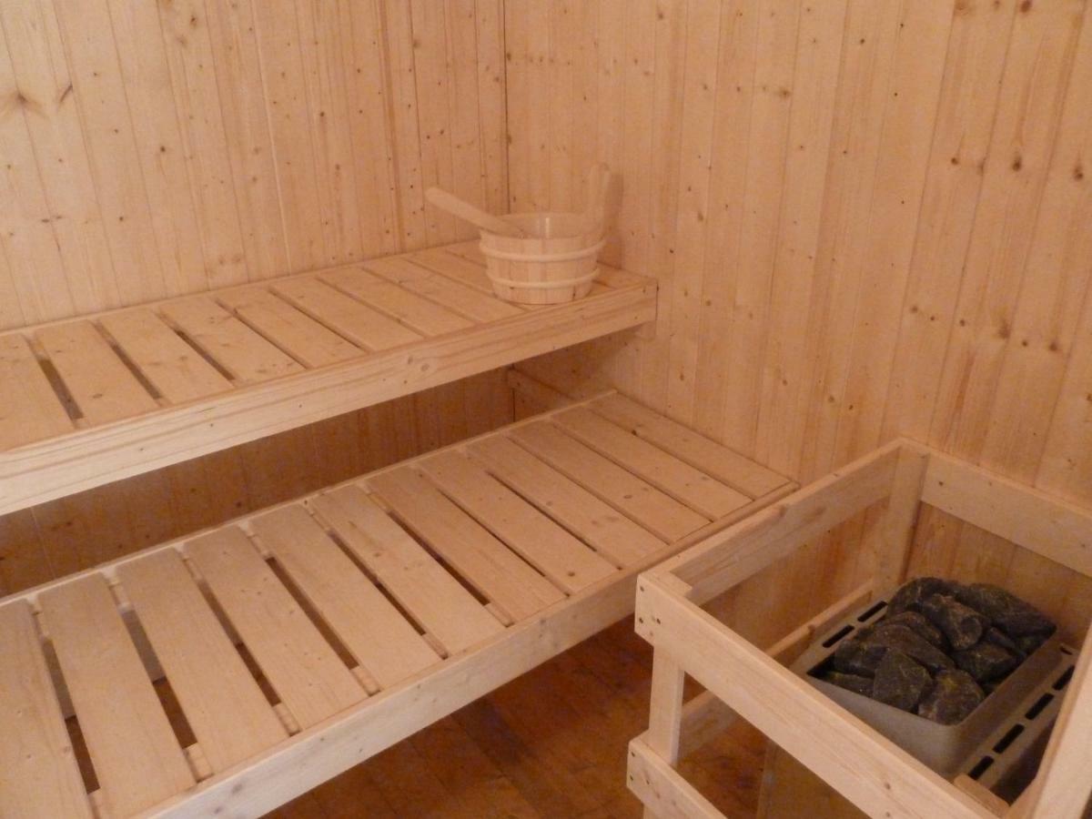 Romantisches Ferienhaus Boddenblick Mit Sauna Pruchten Exterior photo